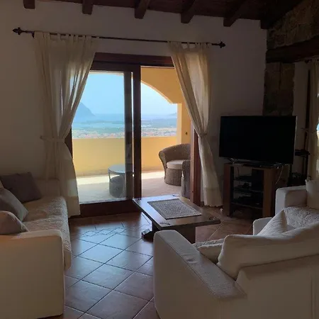 Willa Le Residenze Del Mare - Michael Porto San Paolo (Sardinia)